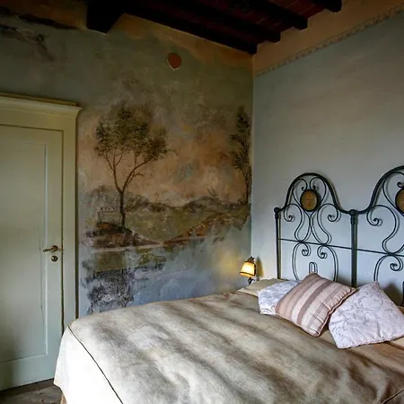 Villa Delizioso E Particolare Casale Con Piscina,cortona Cortona