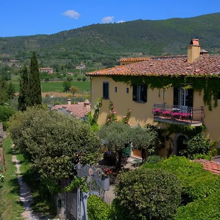 Villa Delizioso E Particolare Casale Con Piscina,cortona Cortona