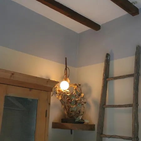 Delizioso E Particolare Casale Con Piscina,cortona Villa