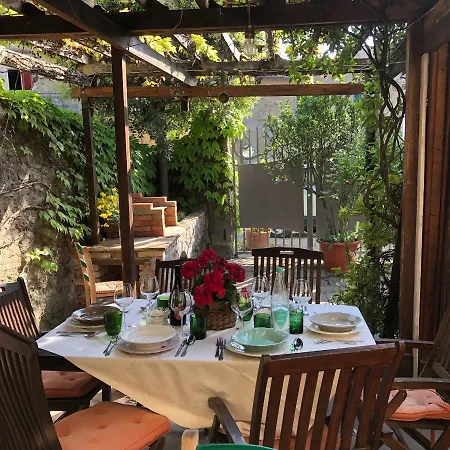 Villa Delizioso E Particolare Casale Con Piscina,cortona *