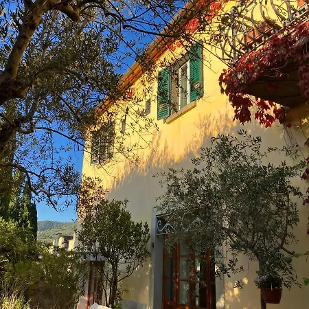 Villa Delizioso E Particolare Casale Con Piscina,cortona Cortona